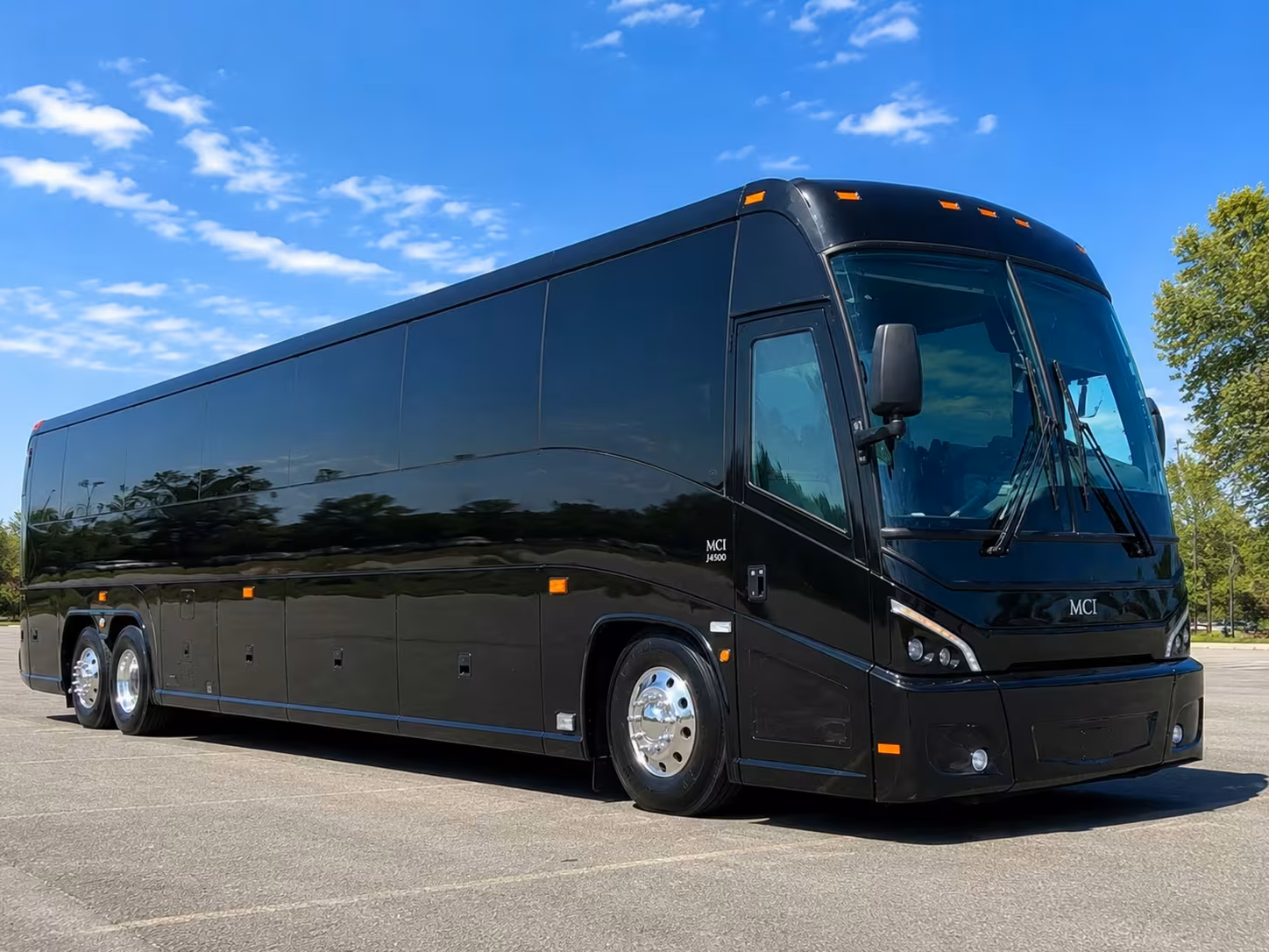 edinburg charter bus rentals for utrgv events and graduations