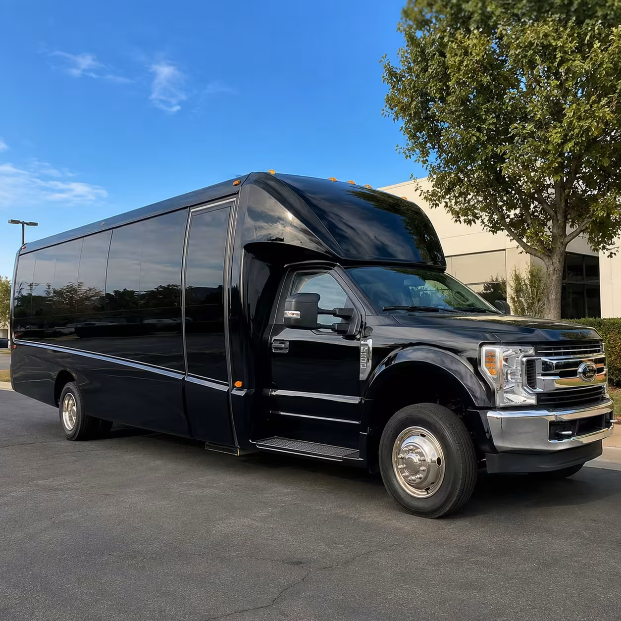 edinburg minibus rentals for event and conference airport trips