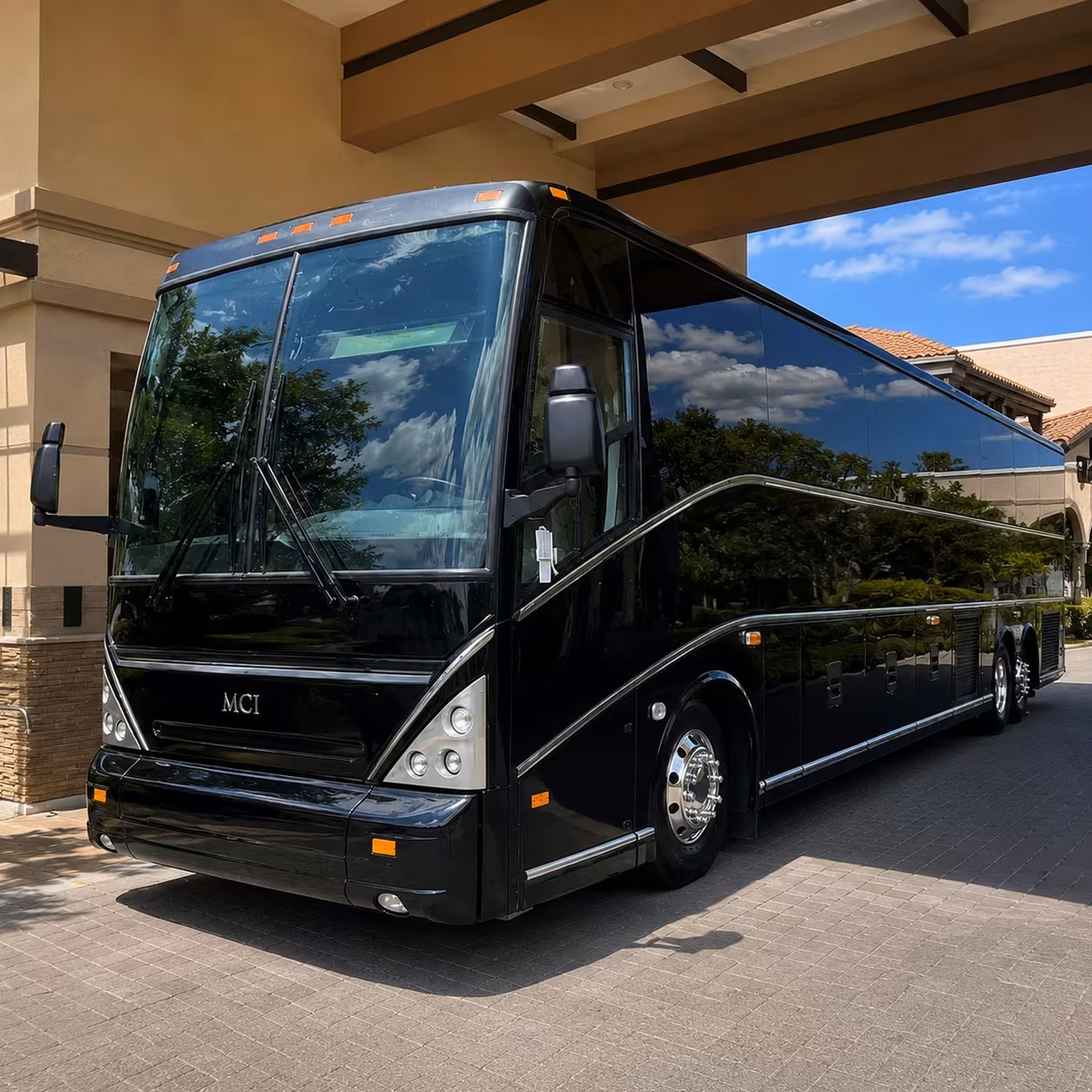 employee shuttle services for edinburg businesses and employers