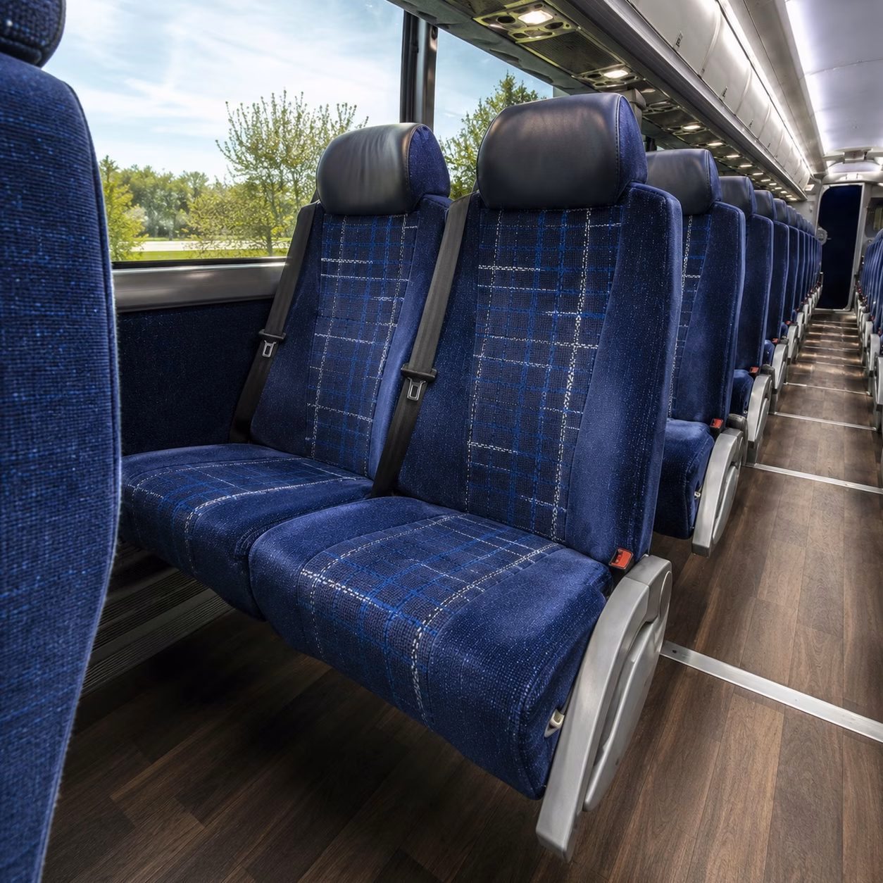 how where and when you are traveling affects your edinburg bus rental rate