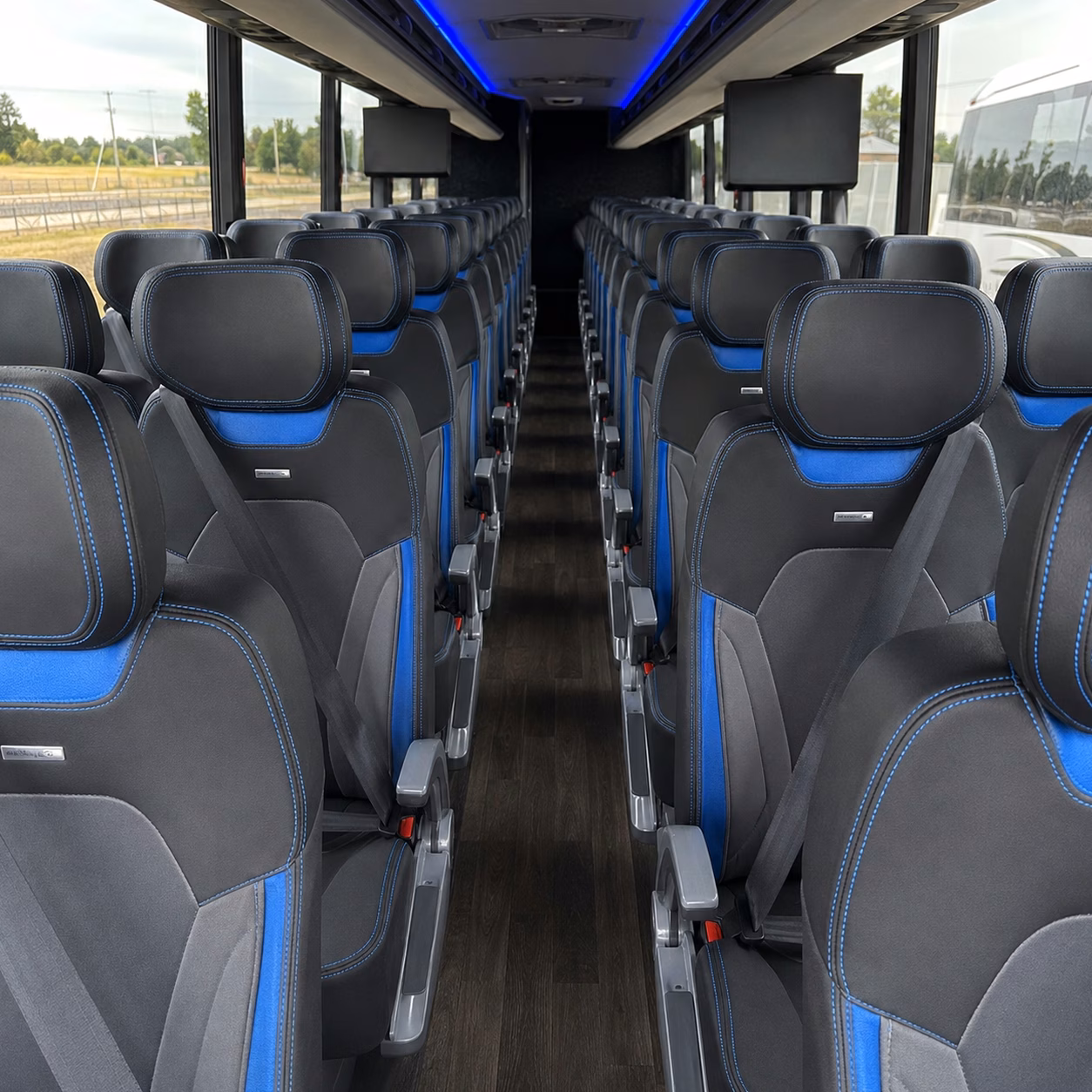 instant online bus rental quotes in edinburg