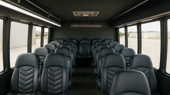 edinburg 15 passenger minibus rental